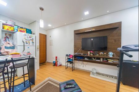 Sala de apartamento à venda com 2 quartos, 52m² em Vila Scarpelli, Santo André