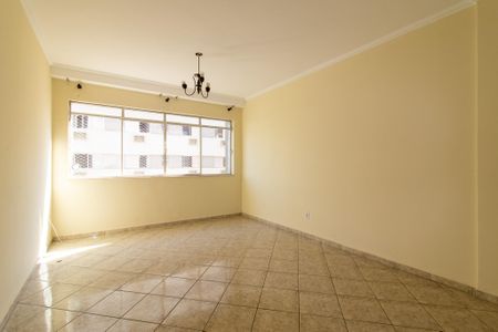 Apartamento para alugar com 150m², 3 quartos e 1 vaga Apartamento para alugar com 150m², 3 quartos e 1 vagaSala