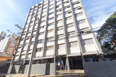 Apartamento para alugar com 150m², 3 quartos e 1 vaga Apartamento para alugar com 150m², 3 quartos e 1 vagaFachada