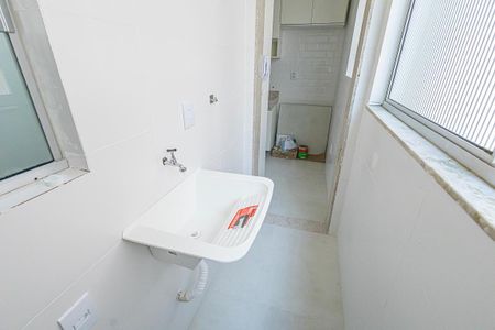 Apartamento à venda com 65m², 3 quartos e 1 vaga Apartamento à venda com 65m², 3 quartos e 1 vagaarea de serviço