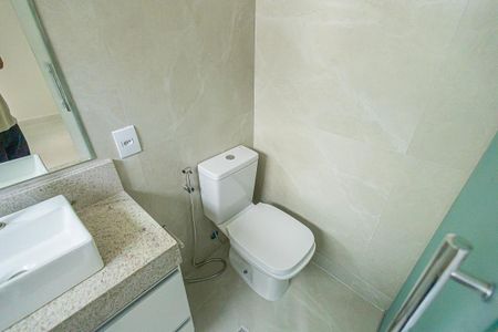 Apartamento à venda com 65m², 3 quartos e 1 vaga Apartamento à venda com 65m², 3 quartos e 1 vagasuite