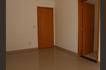 Apartamento para alugar com 74m², 2 quartos e 1 vagaSala