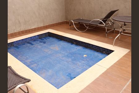 Apartamento para alugar com 74m², 2 quartos e 1 vagaÁrea comum - Piscina