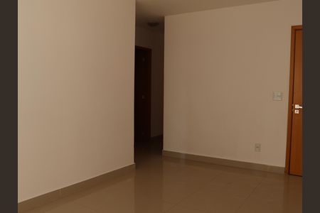 Apartamento para alugar com 74m², 2 quartos e 1 vagaSala