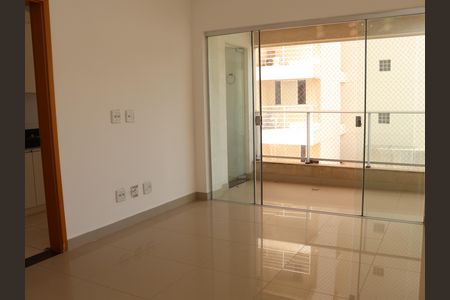 Sala de apartamento para alugar com 2 quartos, 74m² em Jardim Goiás, Goiânia