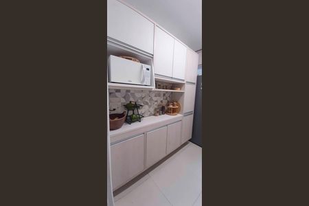 Apartamento à venda com 95m², 3 quartos e 2 vagasCozinha