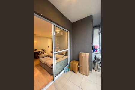 Apartamento à venda com 55m², 2 quartos e 1 vagaVaranda