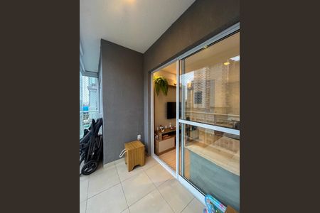 Apartamento à venda com 55m², 2 quartos e 1 vagaVaranda