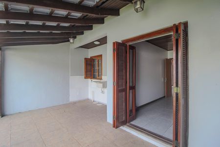 Casa à venda com 69m², 2 quartos e 2 vagas Casa à venda com 69m², 2 quartos e 2 vagasQuintal/Area de serviço