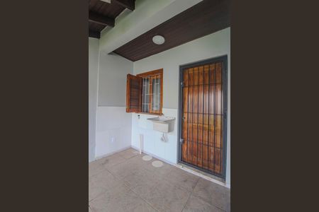 Casa à venda com 69m², 2 quartos e 2 vagas Casa à venda com 69m², 2 quartos e 2 vagasQuintal/Area de serviço