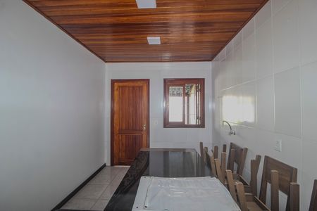 Casa à venda com 69m², 2 quartos e 2 vagas Casa à venda com 69m², 2 quartos e 2 vagasCozinha