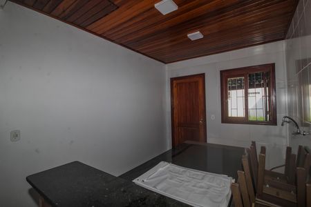 Casa à venda com 69m², 2 quartos e 2 vagas Casa à venda com 69m², 2 quartos e 2 vagasCozinha