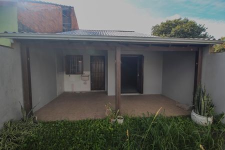 Casa à venda com 69m², 2 quartos e 2 vagas Casa à venda com 69m², 2 quartos e 2 vagasQuintal/Area de serviço