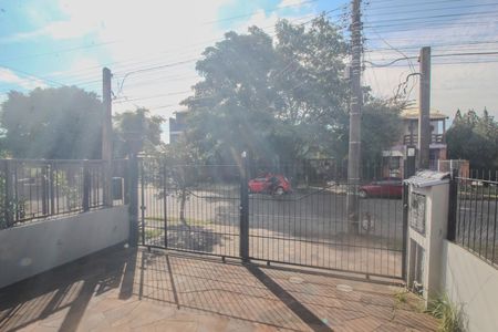 Casa à venda com 69m², 2 quartos e 2 vagas Casa à venda com 69m², 2 quartos e 2 vagasVista