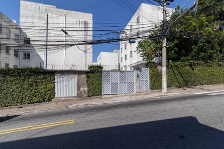 Fachada de apartamento para alugar com 1 quarto, 47m² em Núcleo Lageado, São Paulo