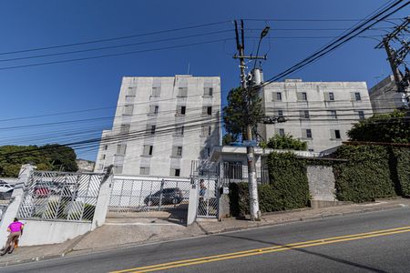 Fachada de apartamento para alugar com 1 quarto, 47m² em Núcleo Lageado, São Paulo