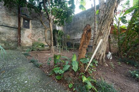 Casa à venda com 140m², 4 quartos e 2 vagasQuintal