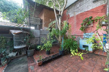 Casa à venda com 140m², 4 quartos e 2 vagasQuintal