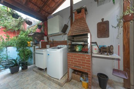 Casa à venda com 140m², 4 quartos e 2 vagasLavanderia - Area Gourmet
