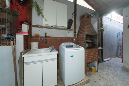 Casa à venda com 140m², 4 quartos e 2 vagasLavanderia - Area Gourmet