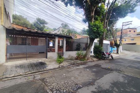 Casa à venda com 140m², 4 quartos e 2 vagasFachada