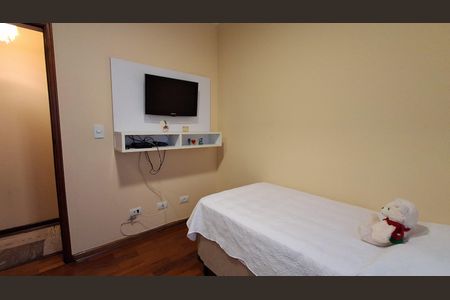 Apartamento à venda com 130m², 3 quartos e 1 vaga Apartamento à venda com 130m², 3 quartos e 1 vagaQuarto 2