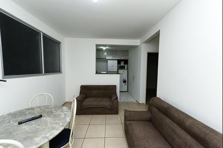 Sala de apartamento para alugar com 2 quartos, 44m² em Califórnia, Belo Horizonte