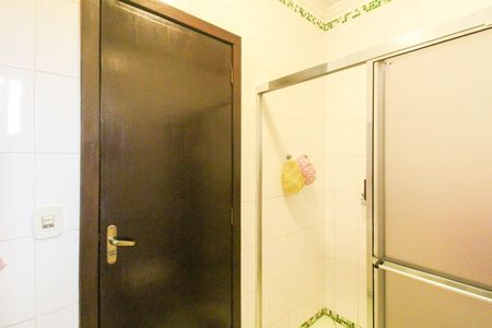 Casa para alugar com 291m², 5 quartos e 4 vagas Casa para alugar com 291m², 5 quartos e 4 vagasBanheiro 1