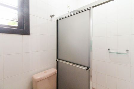 Casa para alugar com 291m², 5 quartos e 4 vagas Casa para alugar com 291m², 5 quartos e 4 vagasBanheiro 2