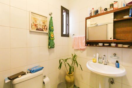 Casa para alugar com 291m², 5 quartos e 4 vagas Casa para alugar com 291m², 5 quartos e 4 vagasBanheiro 1