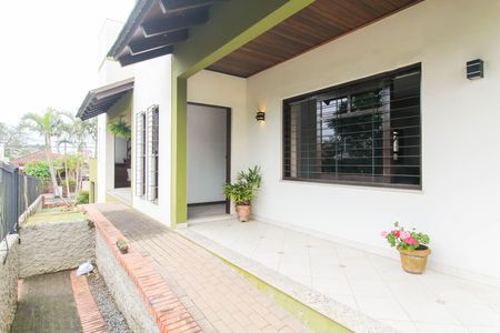 Casa para alugar com 291m², 5 quartos e 4 vagas Casa para alugar com 291m², 5 quartos e 4 vagasÁrea externa