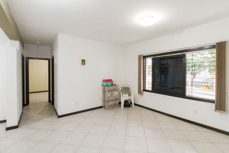 Casa para alugar com 291m², 5 quartos e 4 vagas Casa para alugar com 291m², 5 quartos e 4 vagasSala 2