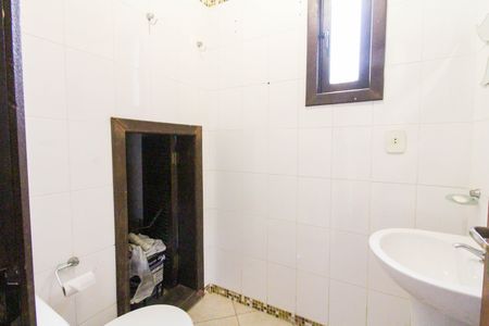 Casa para alugar com 291m², 5 quartos e 4 vagas Casa para alugar com 291m², 5 quartos e 4 vagasGaragem