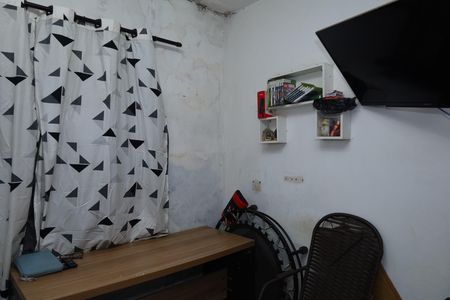 Casa à venda com 312m², 3 quartos e 10 vagasQuarto 2
