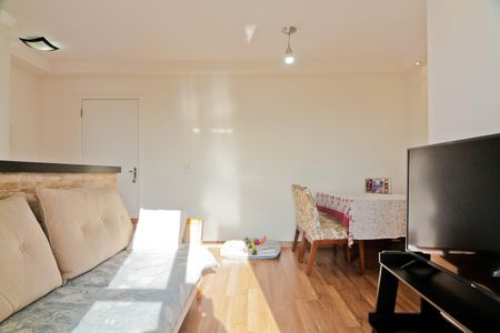 Sala de apartamento para alugar com 2 quartos, 50m² em Jardim Amalia, São Paulo
