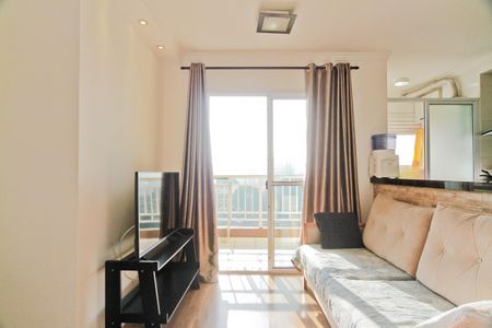 Sala de apartamento para alugar com 2 quartos, 50m² em Jardim Amalia, São Paulo