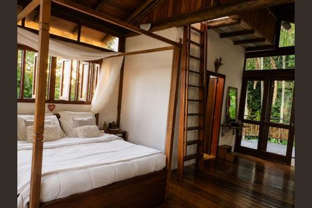 Quarto 3 de casa para alugar com 3 quartos, 215m² em Lagoa da Conceição, Florianópolis