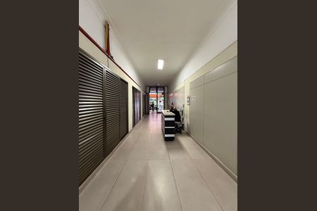 Studio à venda com 67m², 2 quartos e sem vaga Studio à venda com 67m², 2 quartos e sem vagaHall