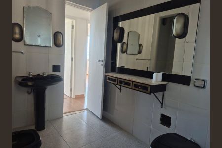 Apartamento para alugar com 109m², 3 quartos e 1 vaga