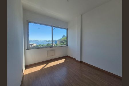 Apartamento para alugar com 109m², 3 quartos e 1 vaga
