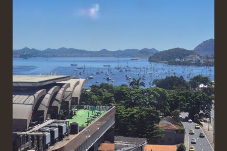 Apartamento para alugar com 109m², 3 quartos e 1 vaga