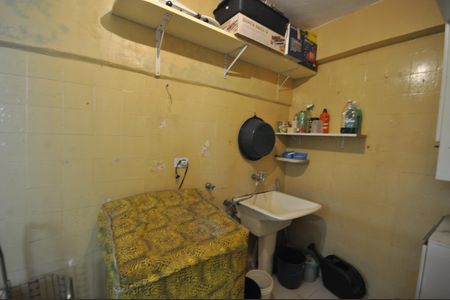 Casa à venda com 140m², 2 quartos e 2 vagasÁrea de Serviço