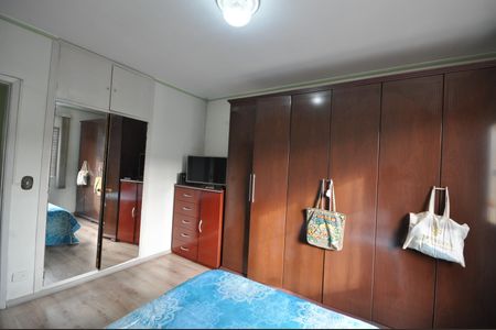 Casa à venda com 140m², 2 quartos e 2 vagasQuarto 1