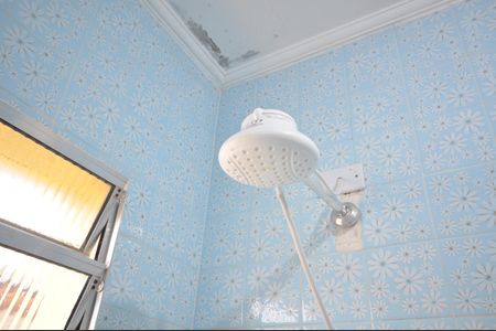 Casa à venda com 140m², 2 quartos e 2 vagasBanheiro
