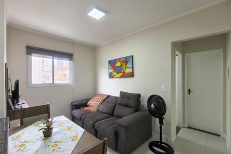 Sala de apartamento para alugar com 1 quarto, 40m² em Aviação, Praia Grande