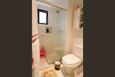 Apartamento à venda com 77m², 2 quartos e 2 vagas Apartamento à venda com 77m², 2 quartos e 2 vagasBanheiro da Suíte