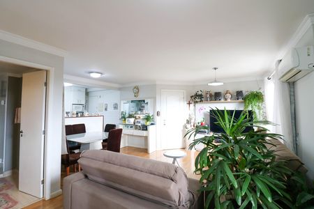Apartamento à venda com 77m², 2 quartos e 2 vagas Apartamento à venda com 77m², 2 quartos e 2 vagasSala / Cozinha