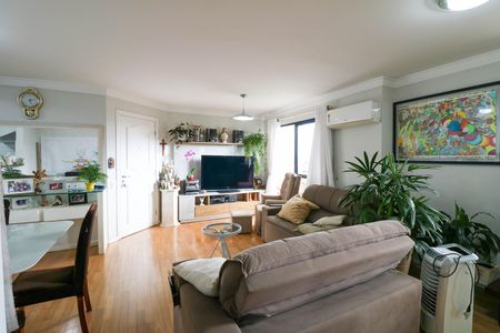Apartamento à venda com 77m², 2 quartos e 2 vagas Apartamento à venda com 77m², 2 quartos e 2 vagasSala / Cozinha