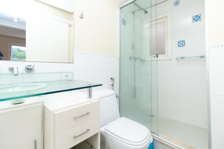 Apartamento à venda com 72m², 2 quartos e 1 vaga Apartamento à venda com 72m², 2 quartos e 1 vagaBanheiro