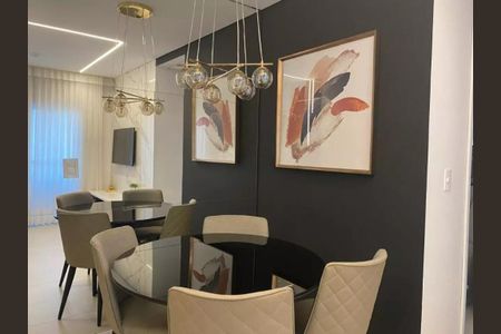 Foto 03 de apartamento à venda com 2 quartos, 58m² em Vila Itapura, Campinas